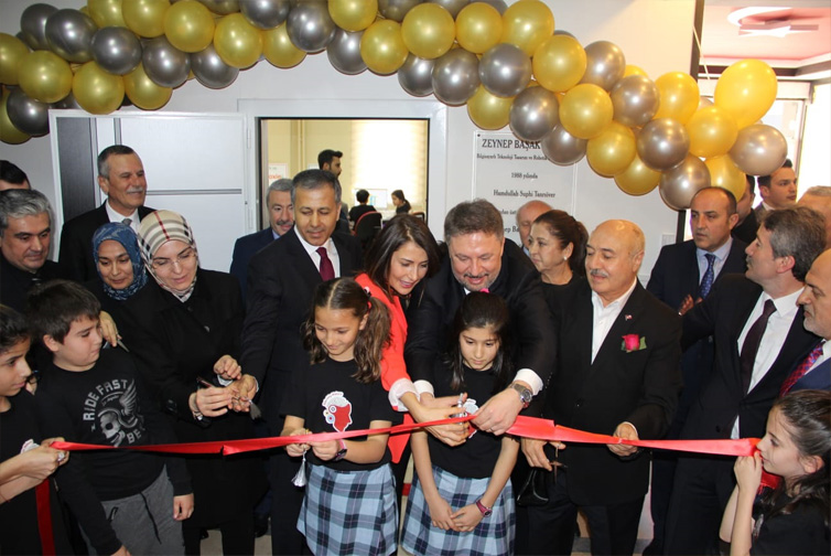 İAR, Hamdullah Suphi Tanrıöver İlkokulu’na, Bilgisayarlı Teknoloji, Tasarım ve Robotik Sınıfı Kazandırdı...